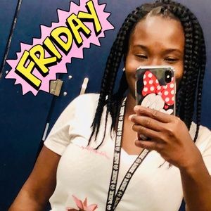 Meet your Posher, Ebony